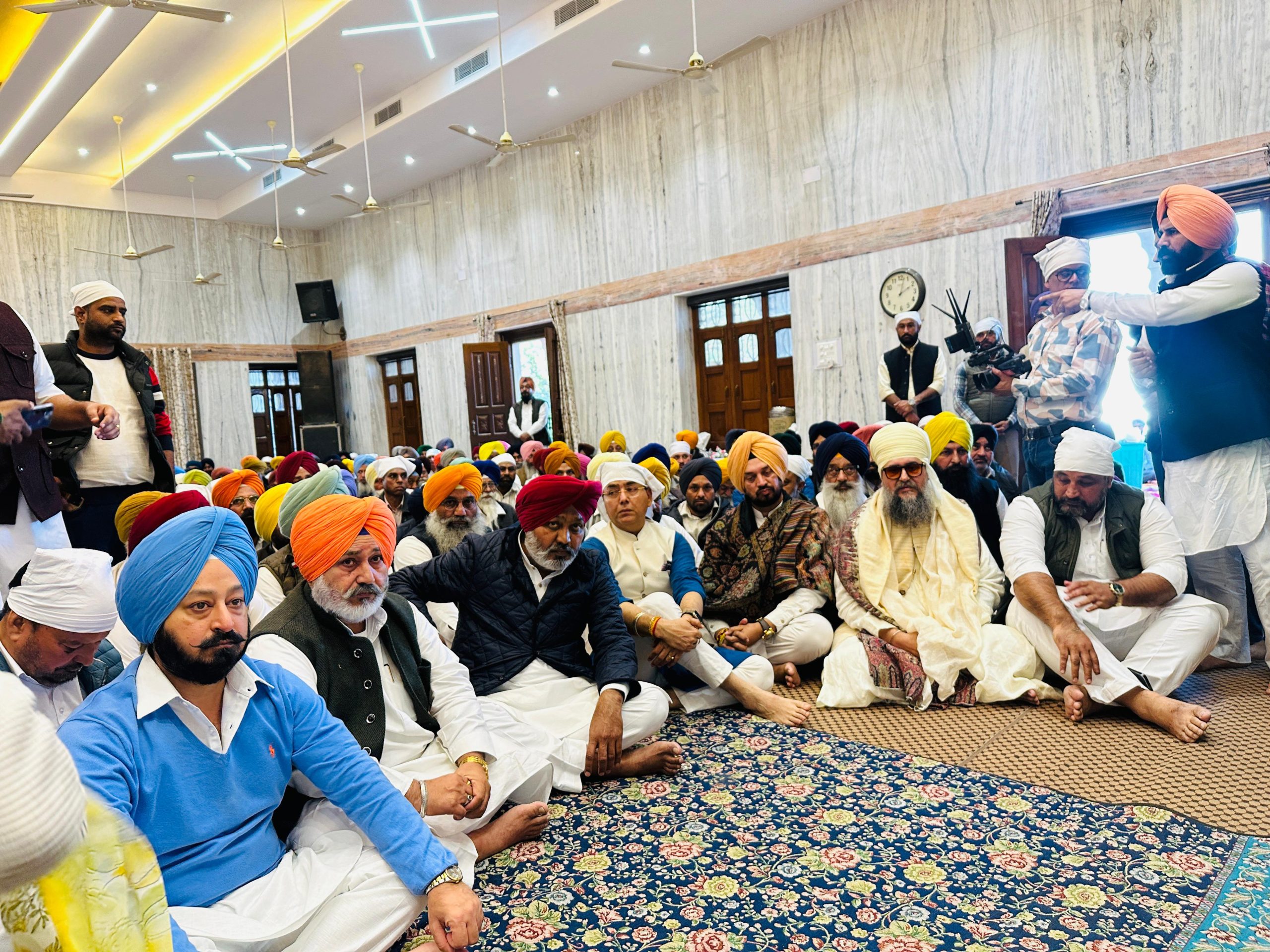 ਸਵਰਗੀ ਲਾਲ ਸਿੰਘ ਨਮਿਤ ਭੋਗ, ਸ਼ਰਧਾਂਜਲੀ ਸਮਾਰੋਹ ਮੌਕੇ ਸ਼ਰਧਾ ਦੇ ਫੁੱਲ ਭੇਟ