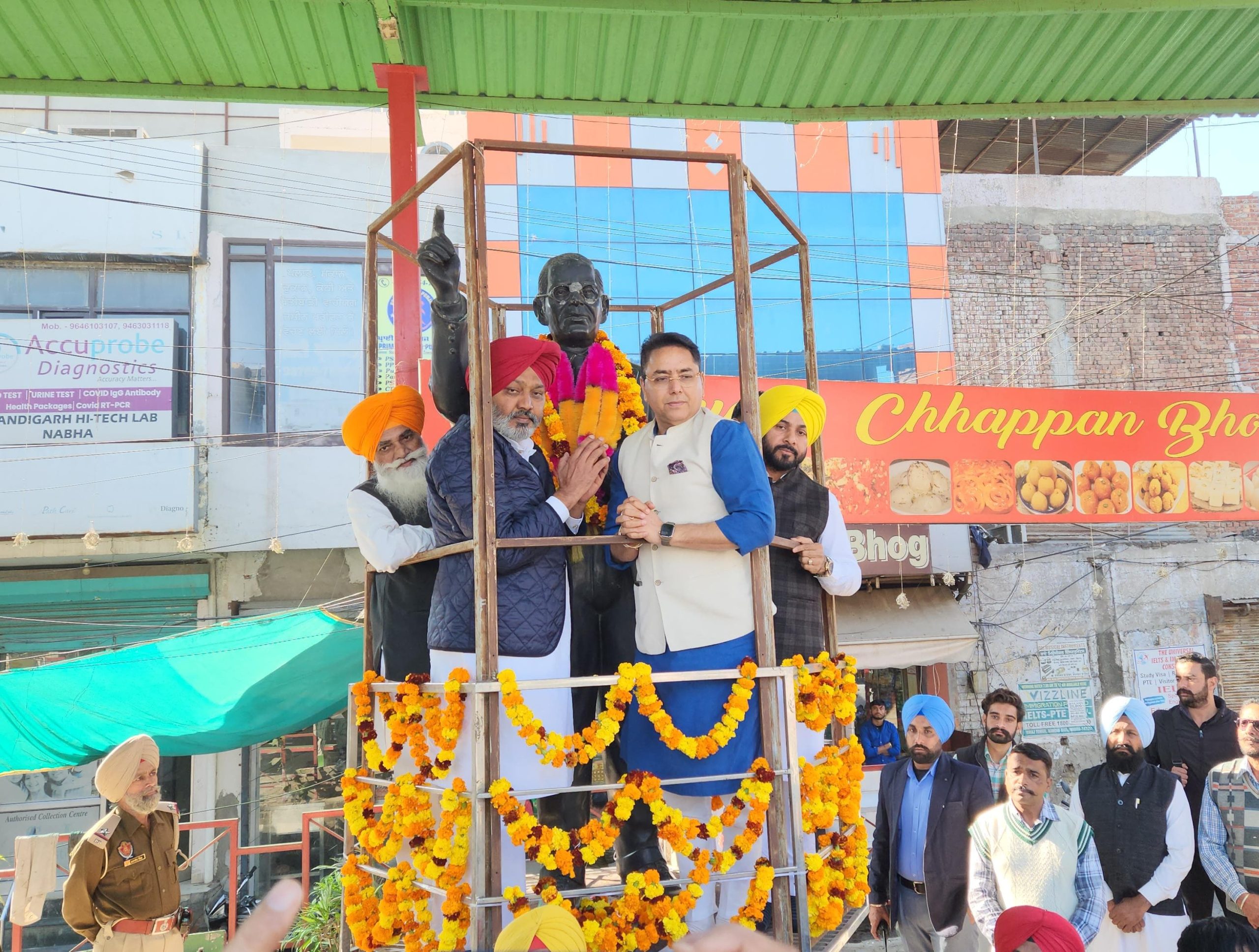 ਵਿੱਤ ਮੰਤਰੀ ਹਰਪਾਲ ਸਿੰਘ ਚੀਮਾ ਤੇ ਆਪ ਸੂਬਾ ਪ੍ਰਧਾਨ ਅਮਨ ਅਰੋੜਾ ਵਲੋਂ ਡਾ. ਭੀਮ ਰਾਉ ਅੰਬੇਡਕਰ ਦੇ ਮਹਾਂ ਪ੍ਰੀਨਿਰਵਾਣ ਦਿਵਸ ਮੌਕੇ ਨਾਭਾ ਵਿਖੇ ਸ਼ਰਧਾਂਜਲੀ ਭੇਟ