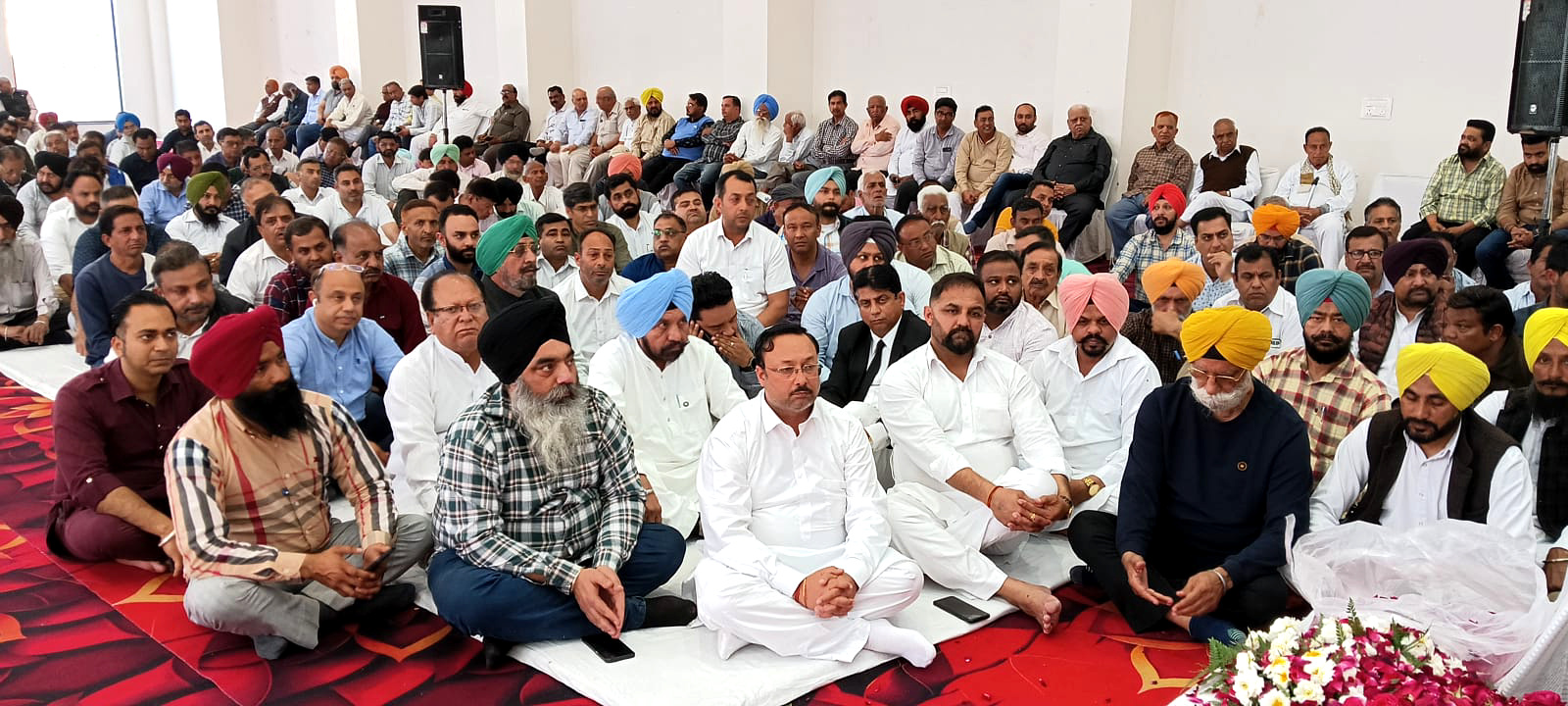 ਚੇਅਰਮੈਨ ਦੀਪਕ ਸੂਦ ਦੀ ਮਾਤਾ ਸ਼ਸ਼ੀ ਬਾਲਾ ਸੂਦ ਦੇ ਭੋਗ ਅਤੇ ਰਸਮ ਪਗੜੀ ਮੌਕੇ ਵੱਖ ਵਖ ਰਾਜਨੀਤਿਕ ਆਗੂਆਂ ਤੇ ਸ਼ਹਿਰ ਵਾਸੀਆਂ ਵੱਲੋਂ ਸ਼ਰਧਾਂਜਲੀਆਂ ਭੇਂਟ